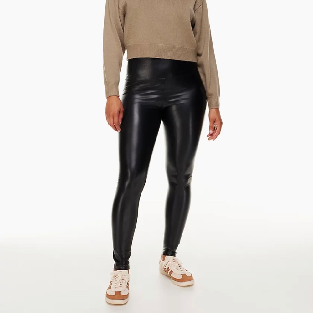 Wilfred Daria pant